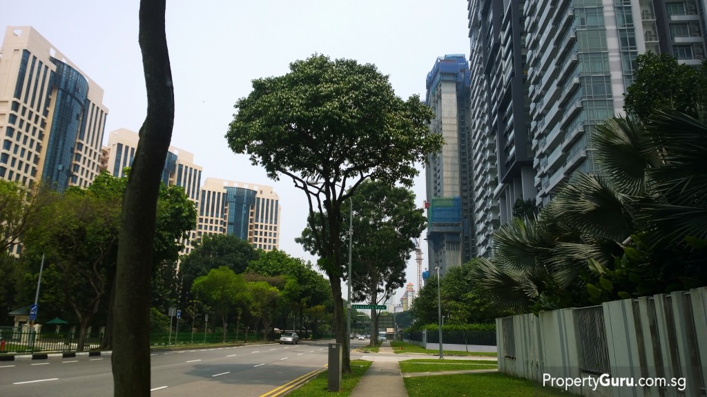 Alexandra Road on the way to Alex Residences
