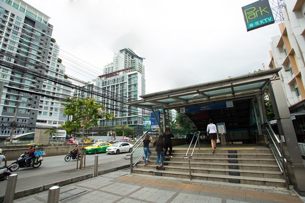 à¸£à¸à¹à¸à¸à¹à¸² MRT à¸ªà¸à¸²à¸à¸µ à¸«à¹à¸§à¸¢à¸à¸§à¸²à¸