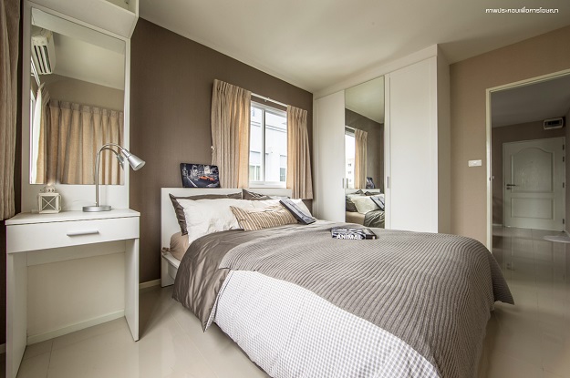 à¸à¸­à¸à¹à¸à¸¯ à¹à¸à¸£à¸´à¹à¸