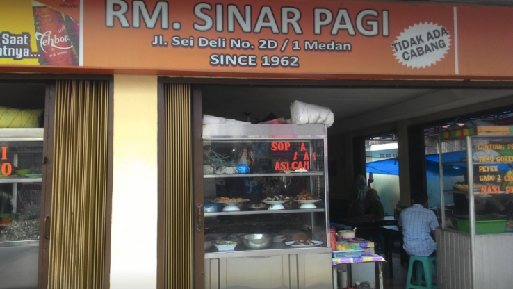 Kuliner Medan Soto RM Sinar Pagi
