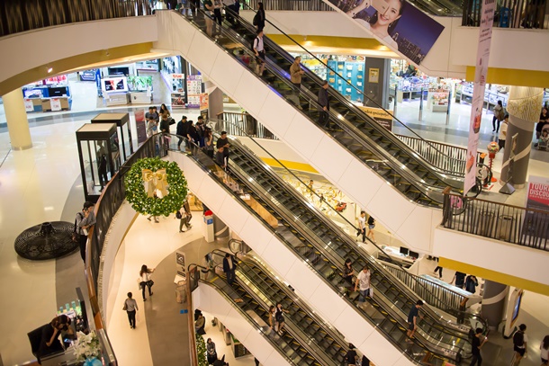 à¹à¸à¸µà¸¢à¸à¹à¸«à¸¡à¹ People Inside of Central Festival Chiangmai.