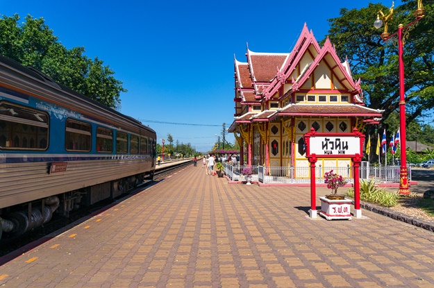 trian huahin