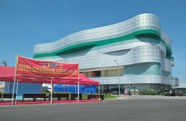 Selain rumah sakit, di Sidoarjo juga terdapat beberapa klinik dan puskesmas yang tersebar di seluruh kecamatan. (radarsurabaya.com)