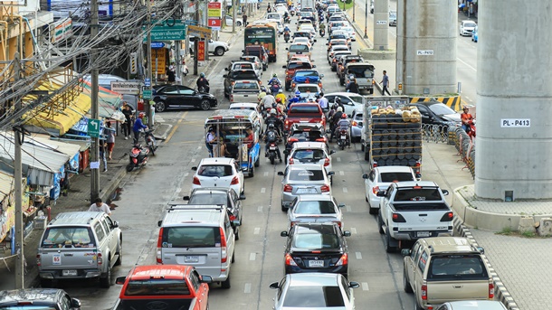 Nontaburi,,thailand,-,2019,July,01,:,Picture,Of,Traffic