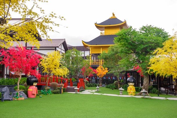 Chonburi,,Thailand,-,January,15,,2016:,The,Jpark,Nihon,Mura