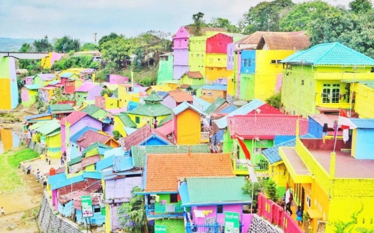 Wisata Malang: Kampung Warna-Warni Jodipan