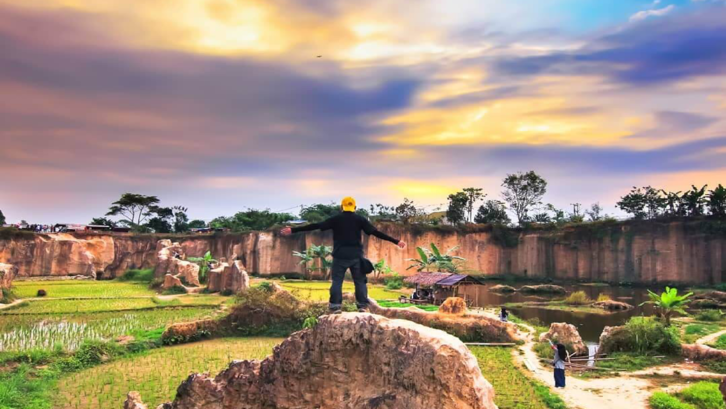 7 Taman di Tangerang yang Asyik buat Nongkrong Bareng Temanteman