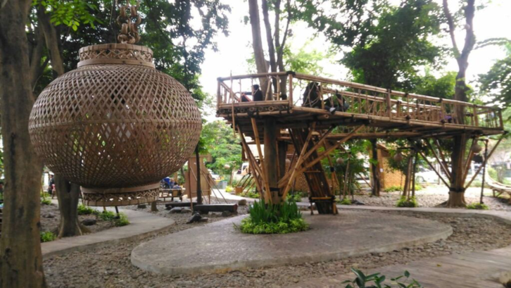 Taman di Tangerang: Taman Bambu, Taman Unik di Tengah Kota