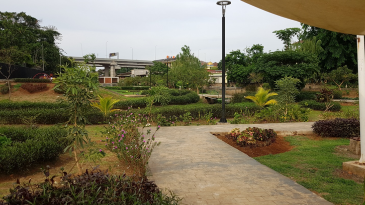 4. Taman di Jakarta Timur: Taman Piknik