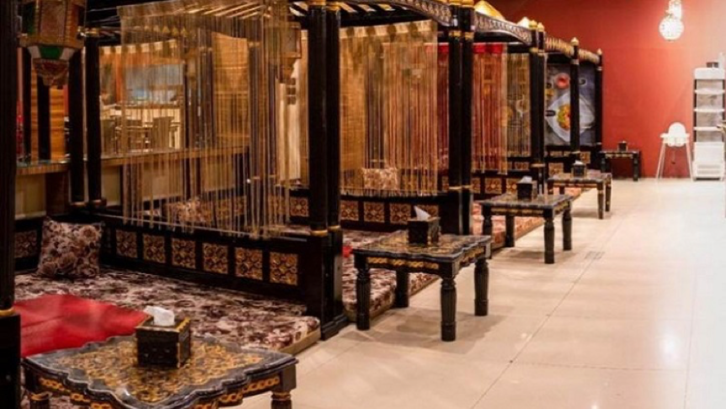 2. Tempat Buka Puasa di Jakarta Timur: Ajwad Resto, Arabian Style