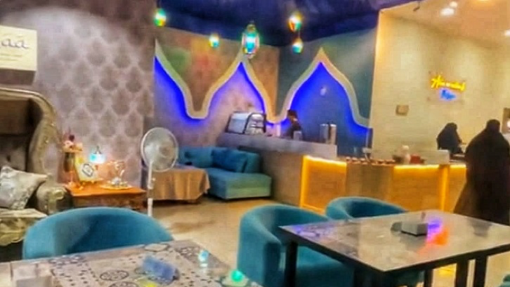 3. Tempat Buka Puasa di Makassar: The Fazaa, Kuliner Arab Otentik