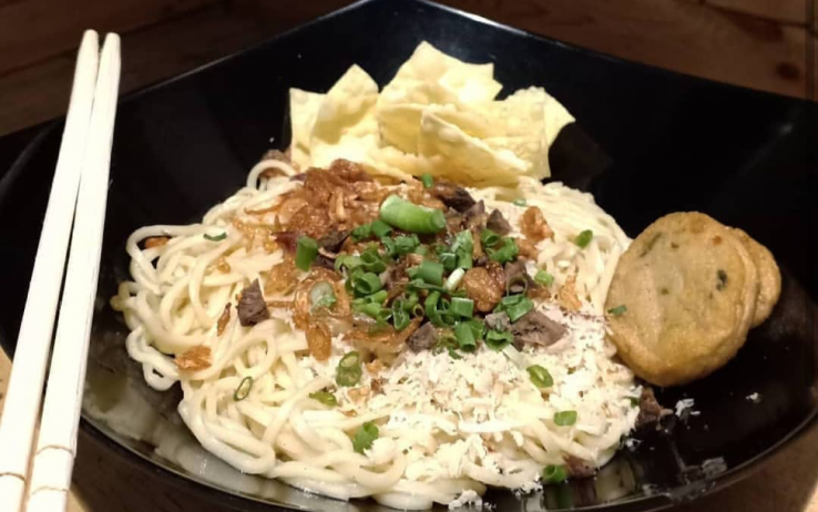 6. Tempat Buka Puasa di Malang: Mie Jogging