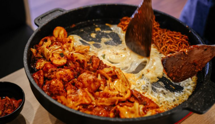 10. Kuliner PIK: Gongjang Buffet Authentic Korean