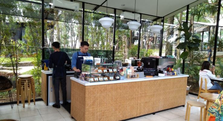 10. Kuliner Sentul: Popolo Coffee