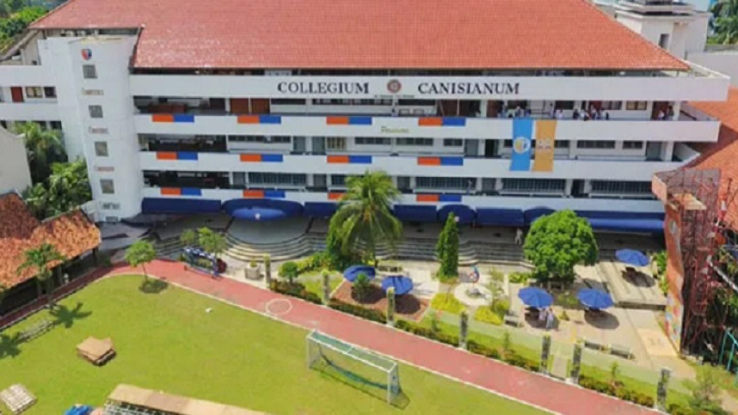 1. SMA Terbaik di Jakarta: SMAS Kanisius, Jakarta Pusat