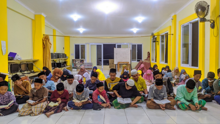 10. Pesantren di Depok: Al Hayya