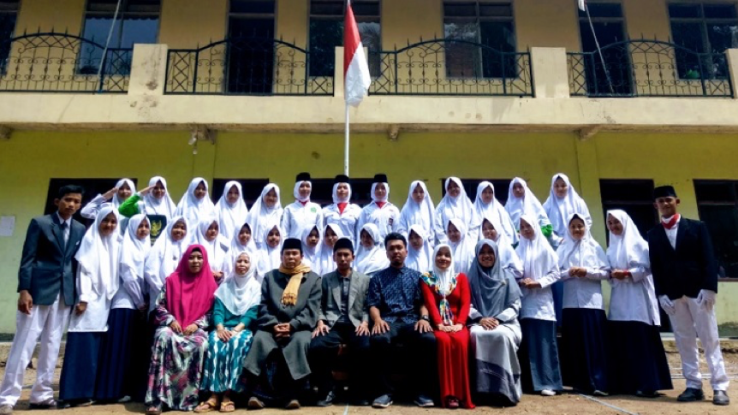 6. Pesantren di Sukabumi: Pesantren Modern Madinatul Ulum