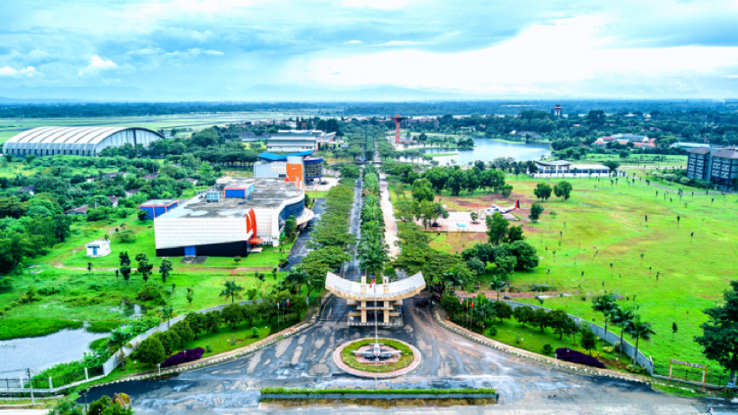 10. Universitas di Tangerang: Politeknik Penerbangan Indonesia Curug