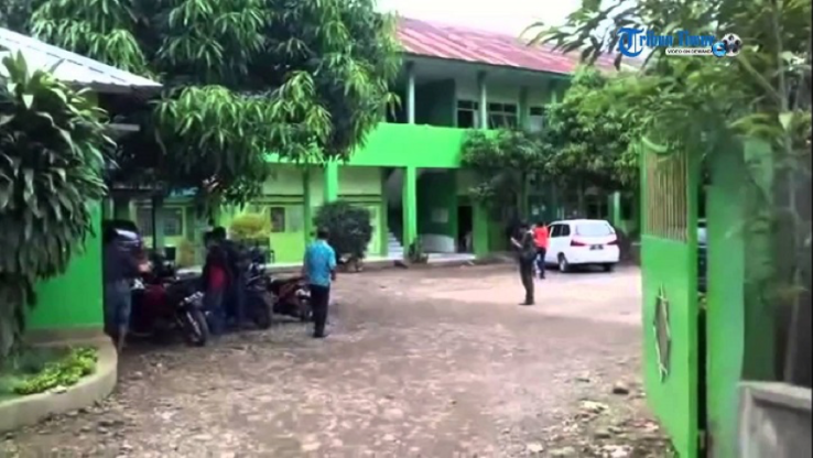 7. Pesantren di Makassar: Pesantren Multidimensi Al Fakhriyah