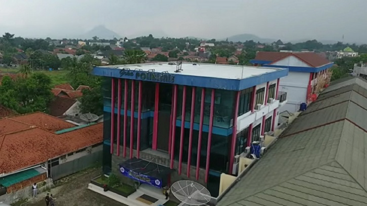 8. Universitas di Purwakarta: Politeknik Perdana Mandiri (Polibisnis)