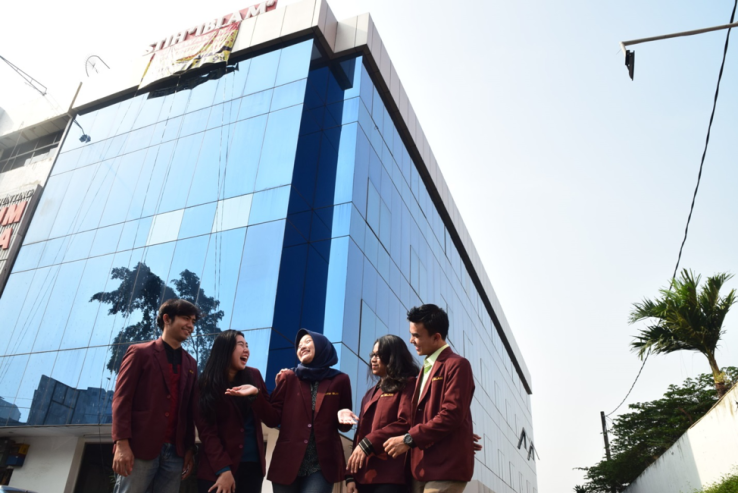 9. Universitas di Depok: STIH IBLAM