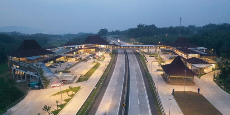 Rest Area 456 atau sering disebut sebagi rest area Pendopo, berada di ruas tol Solo-Semarang. (foto: abadiprimaintikarya.co.id)