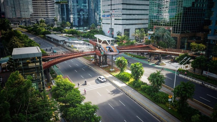 Cara Menuju JPO Pinisi Sudirman