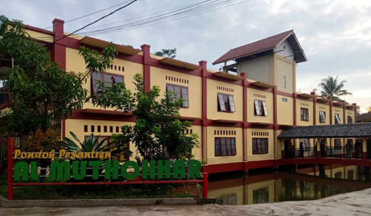 1. Pesantren di Purwakarta: Pondok Pesantren Al Muthohar