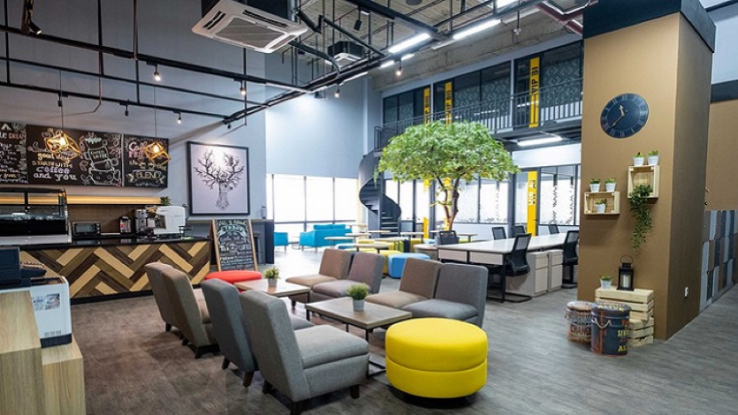 3. Coworking Space Jakarta Barat: Ko+labora