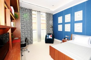 Ritz-Carlton-Bangkok-3br-bed-2