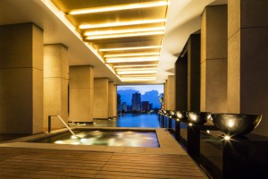RL_185Rajadamri_SwimingPool