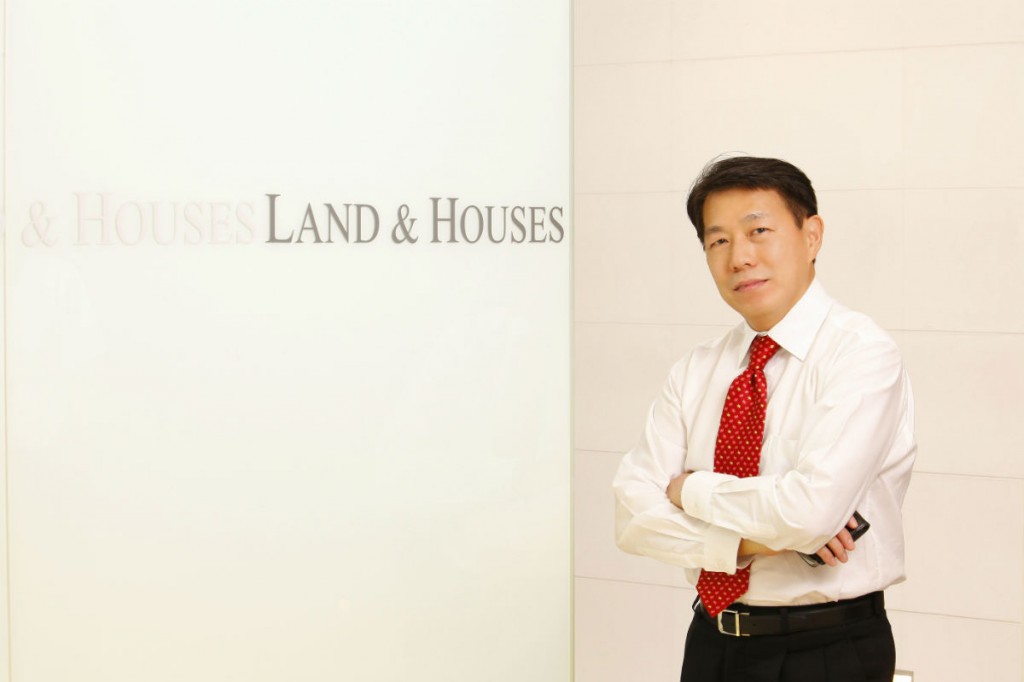 LH's MD-Khun Adisorn 