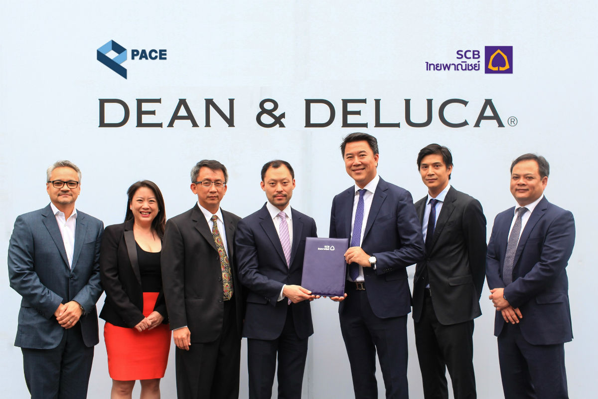financial support for Dean & Deluca deal