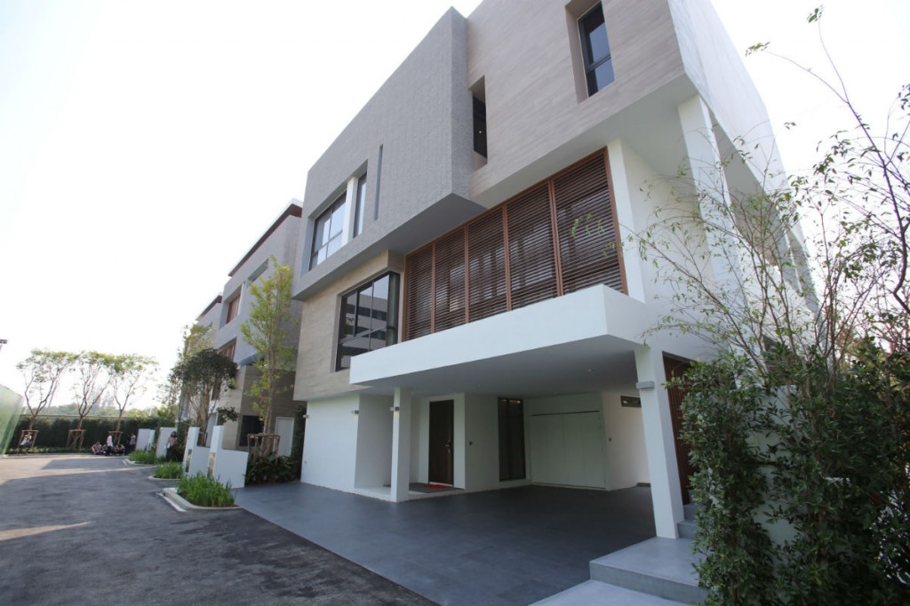 Parc Priva show unit 
