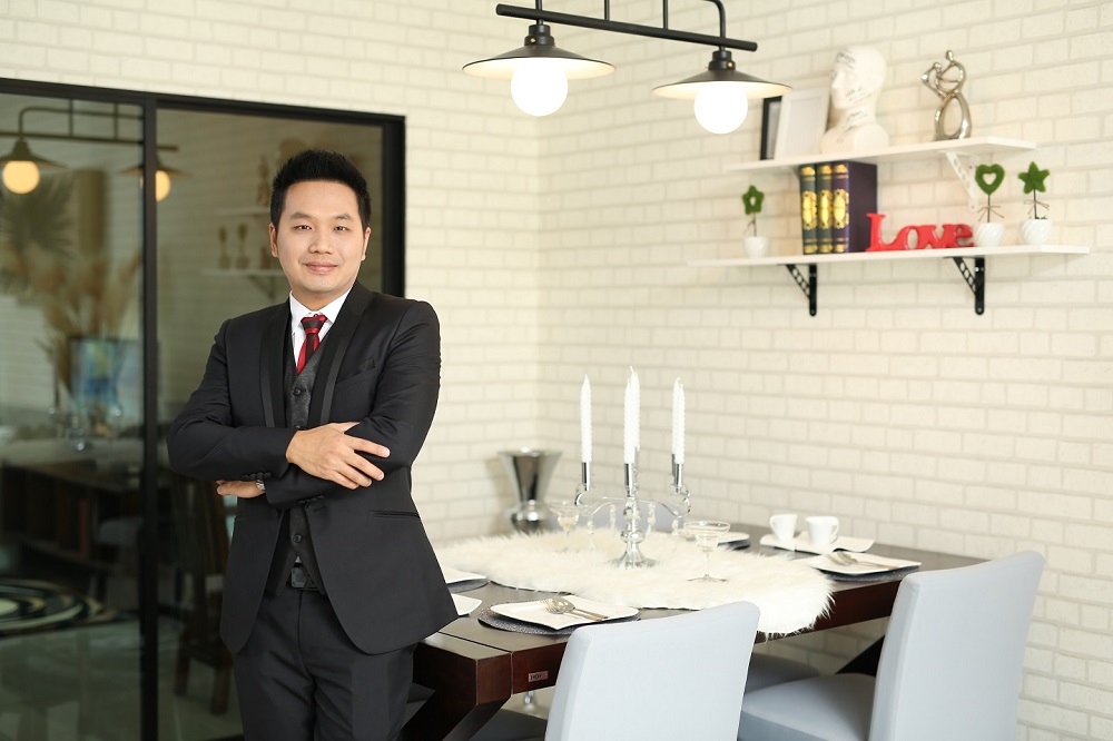 RK Property's CEO