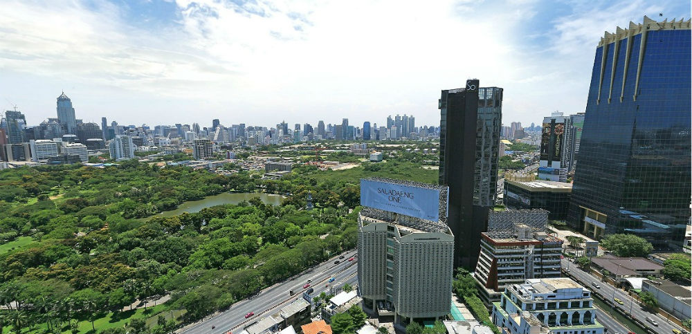 Rama 4 Road_Lumpini Park view