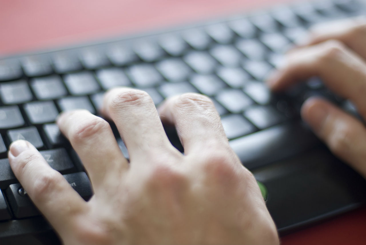 hands_at_keyboard