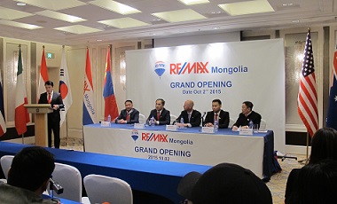 Representatives from REMAX Mongolia US and Singapore