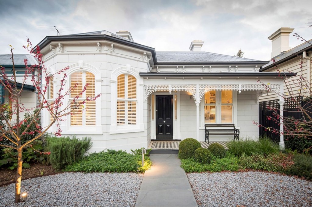 Armadale-House-1-12-1150x766