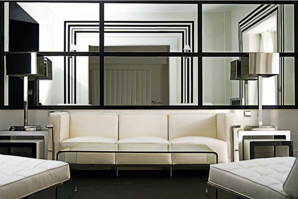Fat Roommirror-wall-decoration-ideas-living-room-utilizing-wall-mirrors-large-wall-decor-ideas-for-living-room-006