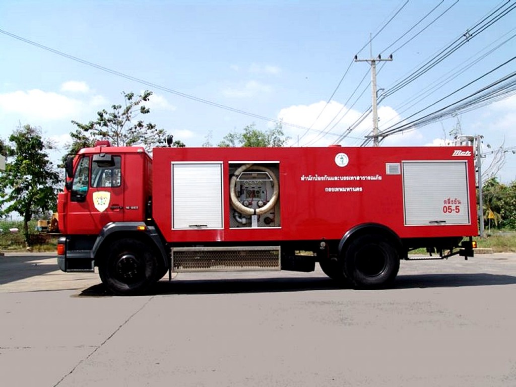 Fire Truck8-008
