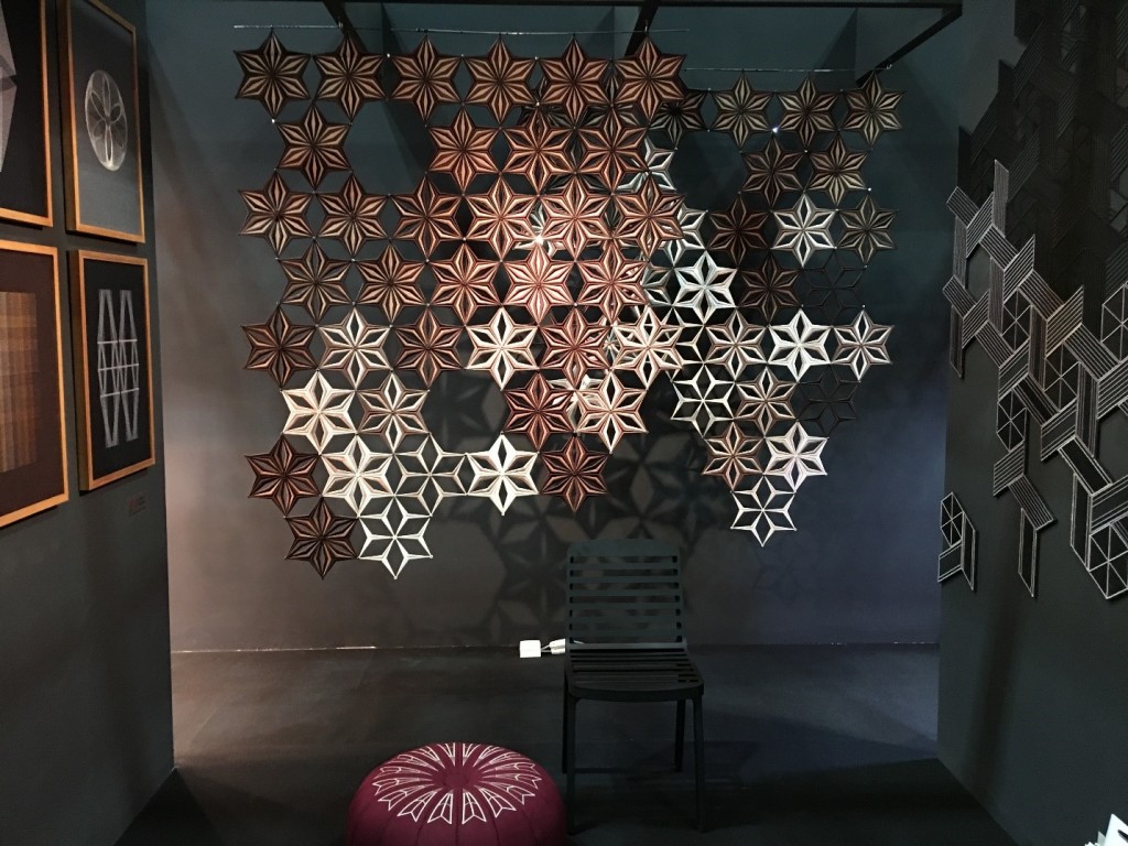 ภาพผลงานของ CHIHIRO TANAKA ประเทศญี่ปุ่น กว่า 10 ปีที่เขาได้ก่อตั้งแบรนด์โคมไฟของเขาในปี 2548 