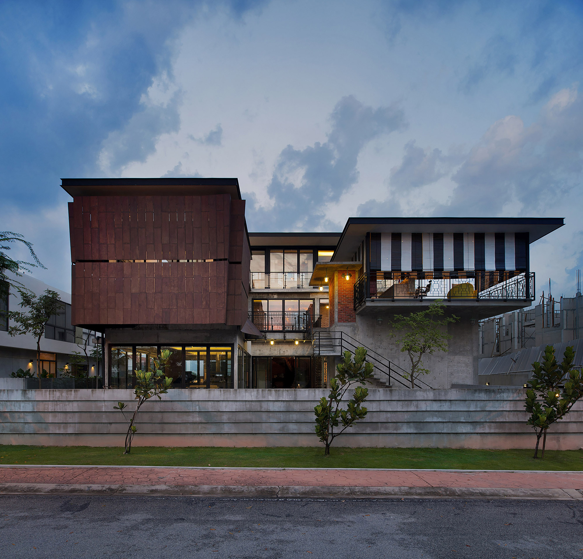 Mix n Match house
