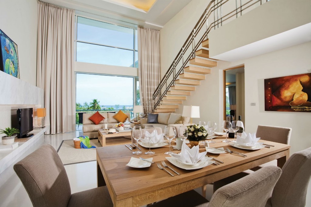 West Sands Penthouse Pool Suite 