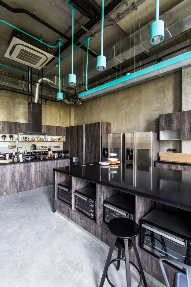 Food Lab ครบครันด้วยเครื่องครัวและอุปกรณ์การทำอาหาร โดยมีไอร์แลนส์พร้อมสรรพสำหรับการทำเวิร์กช็อปทำอาหารอย่างเต็มรูปแบบ