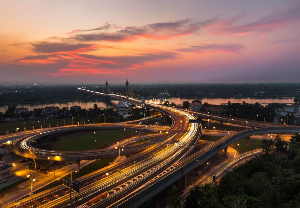 Nonthaburi_bridge and river