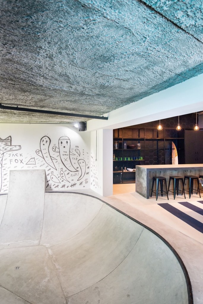Bar-Area-1