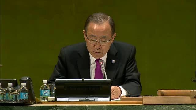 UN_Ban ki Moon pays tribute o the King