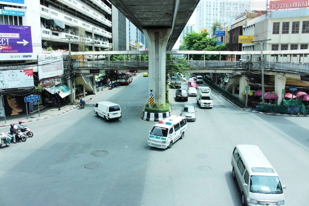 Yak Saphan Kwai