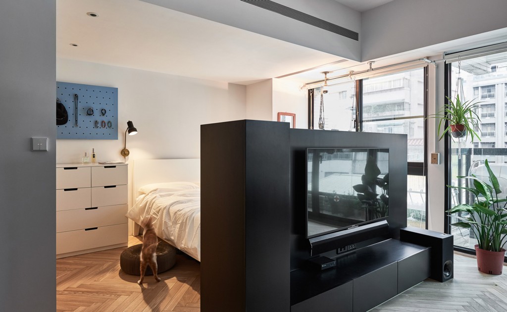 loft-h-st-studio-tai-pai-interior-residential_dezeen_2364_col_19